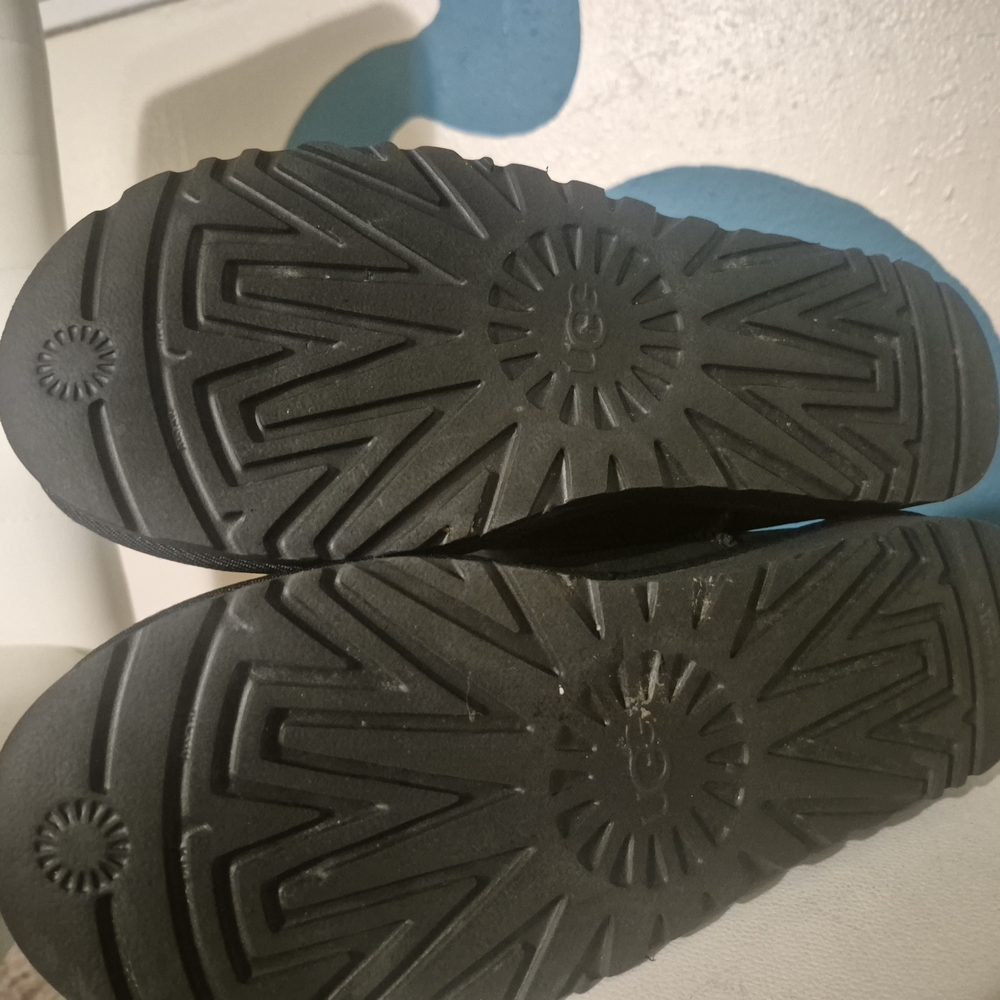 UGG Black Leather Boots - Picture 5 of 6